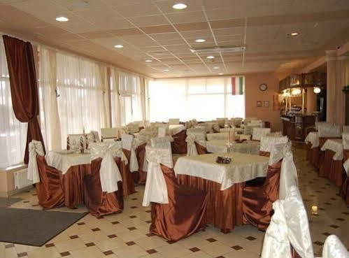 Panoráma Hotel Bekescsaba Exterior foto